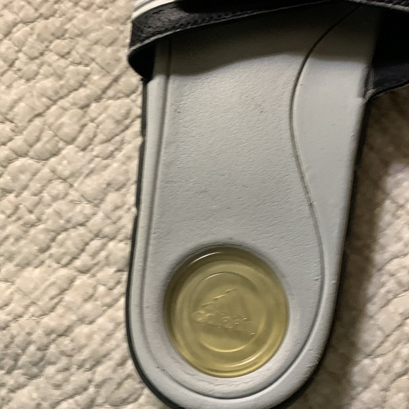 Nike Slides - Picture 5 of 6